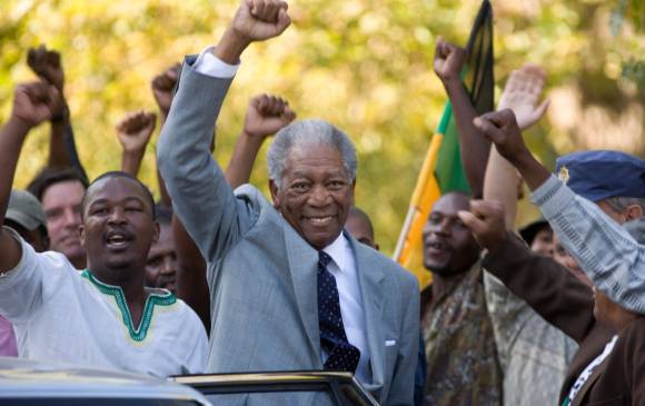Morgan Freeman en su papel de Nelson Mandela. FOTO Cortesía Warner Bros. Pictures. 