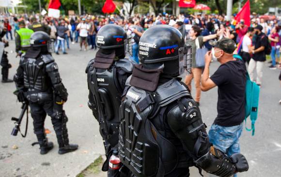 La CIDH recomendó separar a la Policía y el Esmad del Ministerio de Defensa para garantizar un enfoque ciudadano y de derechos humanos y evitar una perspectiva militar. FOTO EDWIN BUSTAMANTE