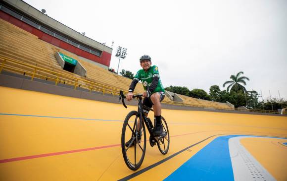Martín Emilio Cochise Rodríguez continúa, a sus 79 años de edad, disfrutando de la bicicleta. Así reseñó EL COLOMBIANO el triunfo del corredor en Varese, Italia, 1971. FOTO CAMILO SUÁREZ