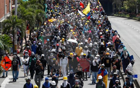 En Medellín habrá 2.268 efectivos de la Policía garantizando la seguridad en la marcha. FOTO Manuel saldarriaga