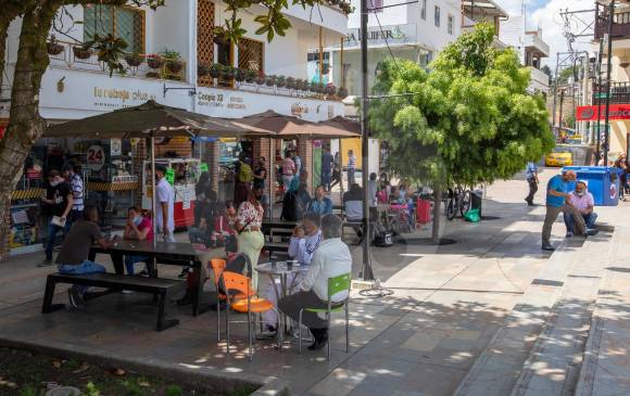 El turismo, la cultura y el apoyo que el sistema de salud le brinda a la región explican parte de las cifras covid en el Oriente. FOTO Edwin BustAMANTE. 