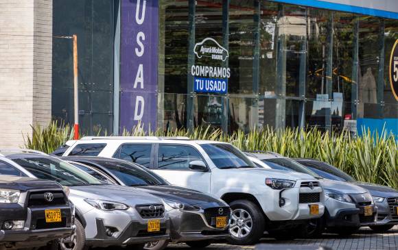 Del total de traspasos que se hicieron en enero, 37.169 corresponden a automóviles, 12.230 a utilitarios y 3.574 a comerciales de carga menor. Foto: Carlos Alberto Velásquez