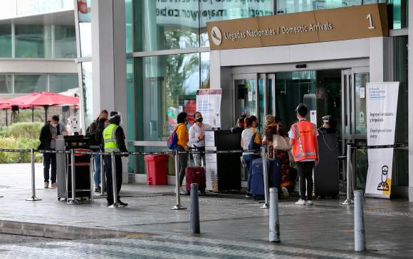 La mayoría de las cancelaciones de vuelos se dieron en el aeropuerto Eldorado de Bogotá. FOTO: COLPRENSA.