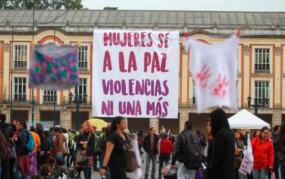 Cada 25 de noviembre las mujeres del mundo se reúnen a pedir por un mundo sin violencia de género. Foto: Archivo Colprensa. 