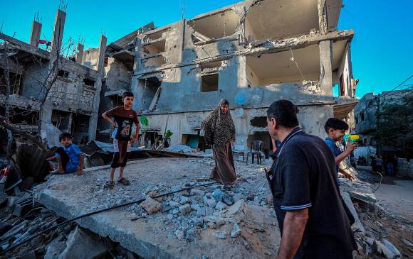 Israel permitirá permitiría la entrada de ayuda ofrecida por Catar, una "donación" de 500 millones de dólares para la reconstrucción de Gaza. FOTO EFE
