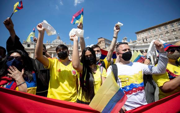 Papa Francisco está preocupado por Colombia: “rezamos por vuestra patria”