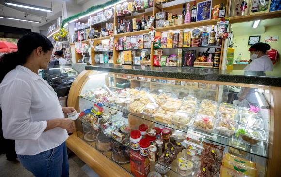 Unos de los platos más emblemáticos de La Viña son sus pasteles de hojaldre, entre ellos los encarcelados. FOTO Camilo Suárez.