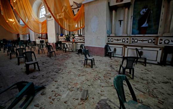 Parroquia San Juan Obispo en Amatitlán, Guatemala, afectada por el sismo. FOTO: EFE.