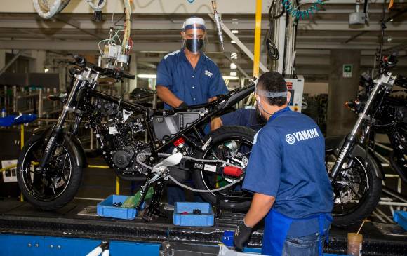 Antioquia, Cundinamarca y Valle del Cauca fueron los departamentos con mayor número de motocicletas nuevas registradas. Foto: Julio César Herrera