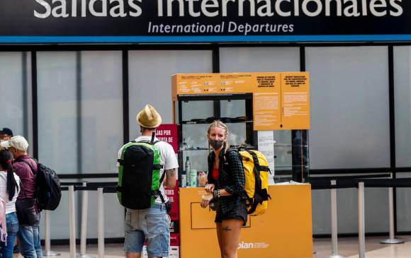 Para viajes internacionales se mantiene la medida de la prueba PCR. Foto: Jaime Pérez 