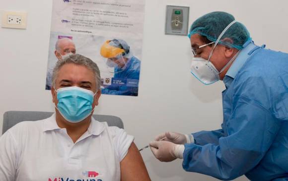 El presidente Duque había recibido la primera dosis de Pfizer en Bogotá, el día 13 de junio de este año. FOTO Cortesía MinSalud