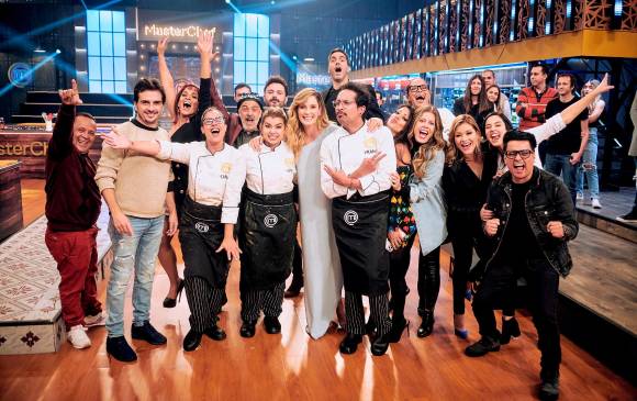 Así fue la celebración de Carla Giraldo tras ganar Master Chef Celebrity. FOTO Cortesía Canal RCN