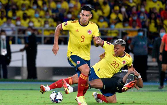El arquero Alexánder Domínguez fue la gran figura del encuentro en el Metropolitano al salvar en por lo menos tres ocasiones claras de gol a Ecuador en el segundo tiempo Foto: Getty