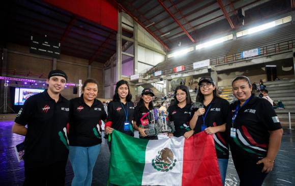 Delegación de México en el Festival Girl Powered Latam. FOTO Camilo Suárez