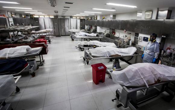 La preferencia de las familias por la cremación es una de las razones por las que los cementerios de la ciudad no se han copado. En promedio, el tiempo de entrega de los restos es de 72 horas.