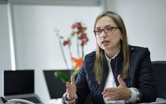 Carmen Ligia Valderrama es abogada y magíster en derecho empresarial. Asumió su puesto como ministra de las Tic hace tres meses. FOTO cortesía (archivo)