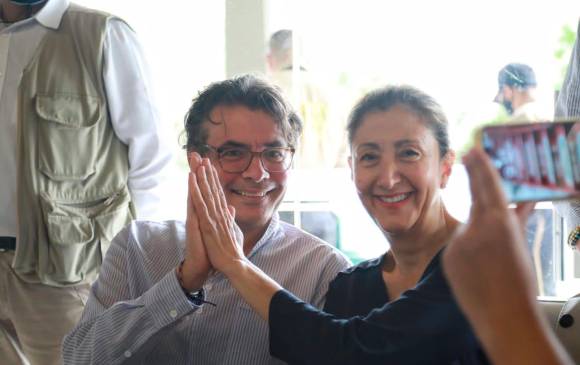 Betancourt se retiró de la Coalición Centro Esperanza por las alianzas de Gaviria con integrantes de otros partidos. FOTO TWITTER ALEJANDRO GAVIRIA
