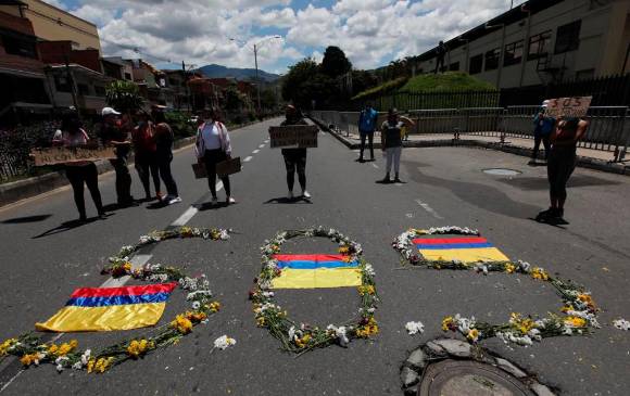 El clamor general es un S.O.S por la situación actual de Colombia para que cesen todos los tipos de violencia en el país. Foto: Edwin Bustamante