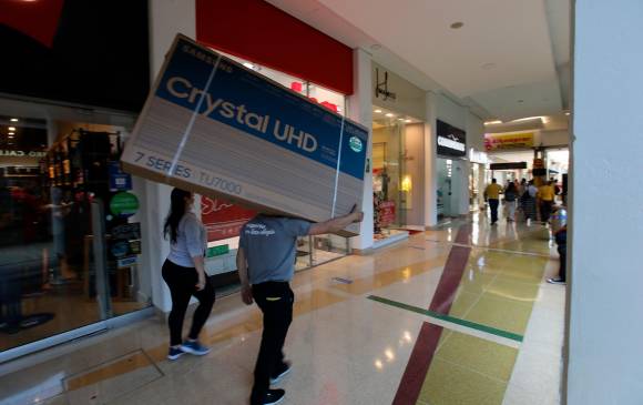 La medida empezó a aplicar como respuesta a la crisis económica del 2020. FOTO Edwin Bustamante Restrepo