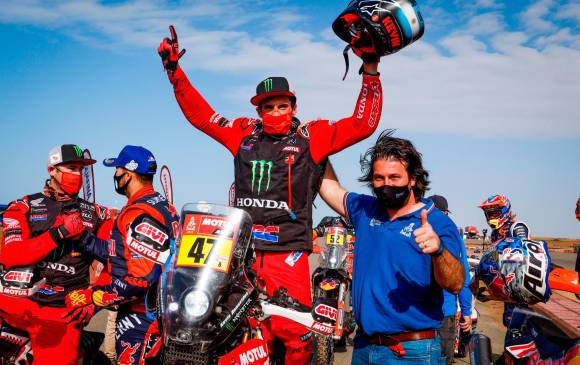 Benavides es el primero latinoamericano en ganar el Rally Dakar en motos