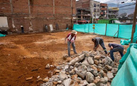 En donde estuvo la casa se levantará un parqueadero. Foto: Carlos Velásquez. 