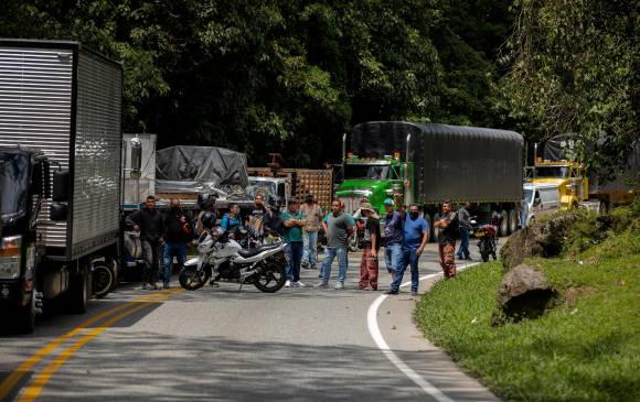 Bloqueo de vías impacta a todos los colombianos
