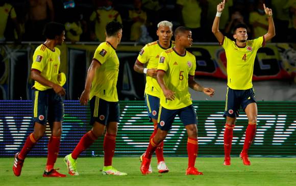 La victoria frente a la selección austral le dio un nuevo aire a Colombia para enfrentar la segunda vuelta de la Eliminatoria. Además hay que destacar el buen funcionamiento. FOTO efe