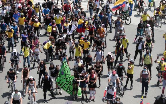 La ciclo rodada partió desde el Parque de los Deseos y recorrió las principales vías de la ciudad. Foto: Carlos Velásquez