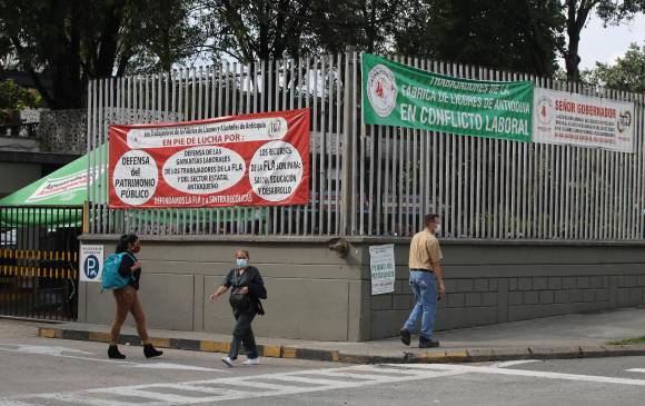 A finales de febrero, los sindicatos protagonizaron protestas en la sede de la empresa - FOTO: EDWIN BUSTAMANTE