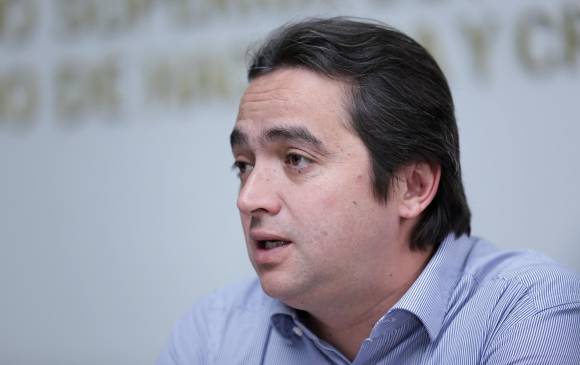 El viceministro de Hacienda, Juan Alberto Londoño, anunció que el Gobierno negociará la venta de la empresa ISA únicamente con Ecopetrol. FOTO COLPRENSA