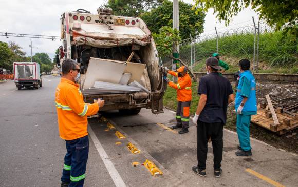 El mal estado de los camiones de Emvarias, según denuncias de varios operarios, ha generado incidentes y accidentes graves. FOTO CARLOS VELÁSQUEZ