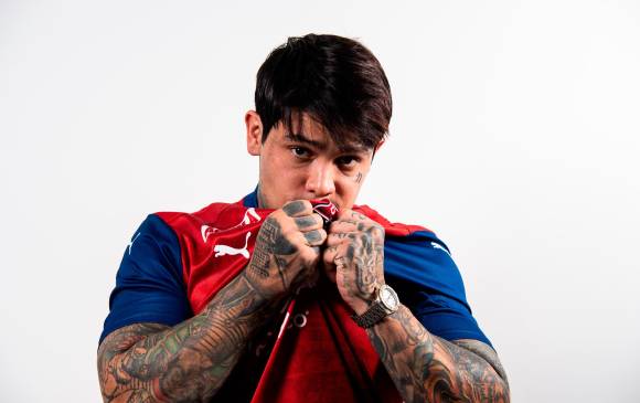 El influencer Yéferson Cossio ingresó a la nómina del Independiente Medellín con la misión de fortalecer la marca del Poderoso. FOTO CORTESÍA DIM 