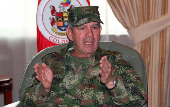 El general (r) Mario Montoya es investigado desde 2016 por la Fiscalía, en las próximas semanas será imputado por ejecuciones extrajudiciales y por destrucción de pruebas. FOTO Colprensa