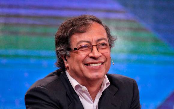 El precandidato presidencial ganaría en la consulta del Pacto Histórico con el 78,6% de los votos. FOTO: COLPRENSA/Camila Díaz