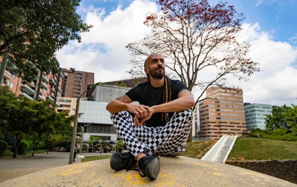 Daniel Carvalho transformó el amor por el urbanismo en una motivación para llegar al Concejo de Medellín. Foto: Manuel Saldarriaga Quintero