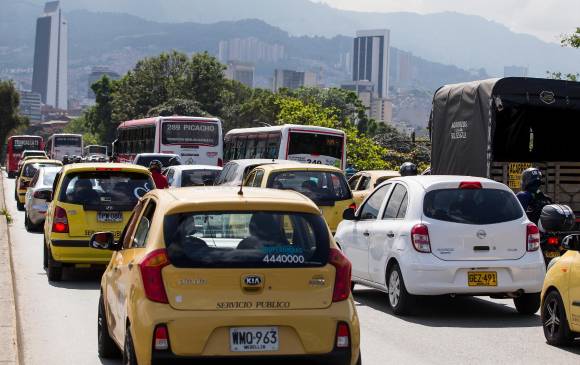 Fenalco Antioquia pide no establecer el pico y placa en Medellín, por ahora. Foto Julio César Herrera