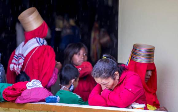 Entre los desplazados hay 385 niños hasta los cinco años y 495 adultos mayores. También hay indígenas emberá. Foto Juan Antonio Sánchez Ocampo