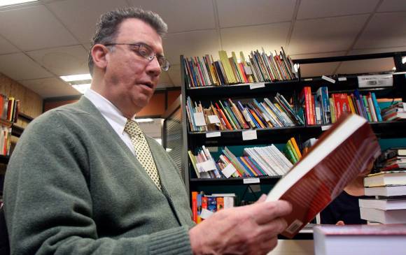 Darío Jaramillo Agudelo es autor de Poemas de amor, Del ojo a la lengua, Novela con fantasma Y El juego del alfiler. FOTO Colprensa