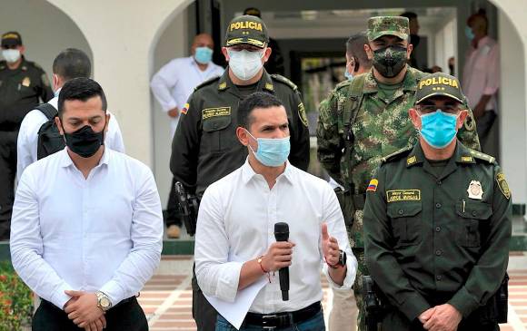 Daniel Palacios después del consejo de seguridad en Buga. FOTO CORTESÍA