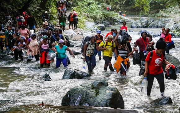 El trayecto se hace entre las poblaciones de Acandí en Chocó y Yaviza en Panamá, donde los migrantes llegan a la carretera panamericana. Foto: Manuel Saldarriaga