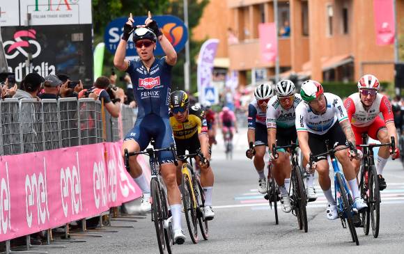 Tim Merlier (Alpecin-Fenix), vencedor de la segunda etapa del Giro. FOTO EFE