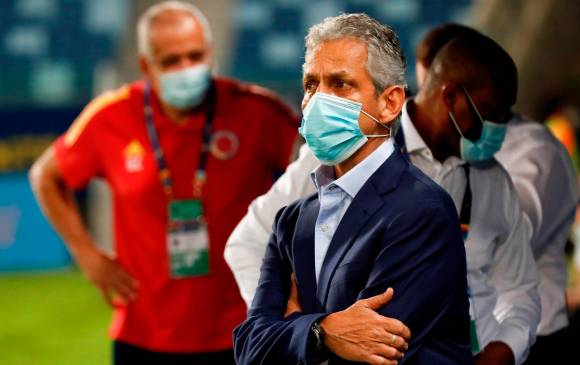 El técnico colombiano destacó la asociaciones y la creatividad de los jugadores de la Tricolor para lograr el triunfo ante una difícil selección de Ecuador. FOTO EFE 