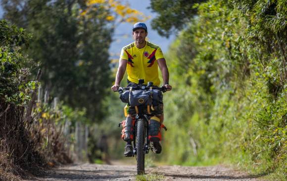 Para su viaje por América Latina, José Javier cambió la bicicleta con la que estuvo por África y Europa. FOTOS manuel saldarriaga y José Javier Ayllón