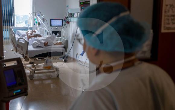 En las Unidades de Cuidado Intensivo (UCI) se encuentran en la actualidad tres menores de edad positivos por coronavirus, según confirmó la Secretaría de Salud de Medellín. FOTO: Edwin Bustamante (Imagen de referencia)