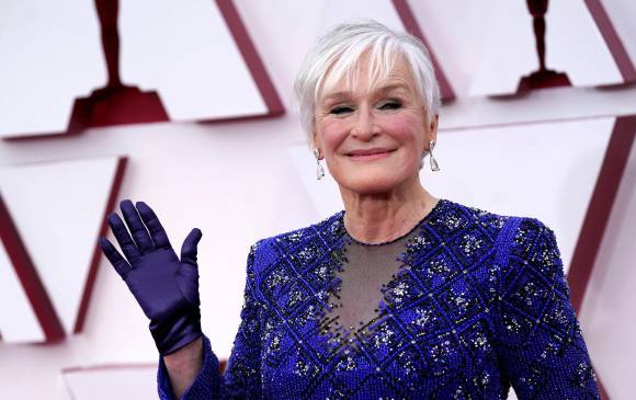 Glenn Close (74 años) no ganó (lleva 8 nominaciones y aún ningún Óscar), pero su frescura y originalidad se llevaron todos los aplausos. Mire por qué. FOTO EFE