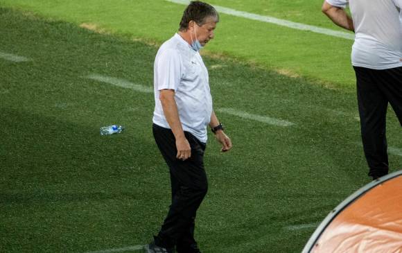 El técnico Hernán Darío Gómez no le encuentra la vuelta al Medellín y la crisis de resultado lo tiene agobiado. FOTO Camilo Suárez