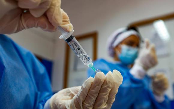 Las autoridades en Antioquia entregaron un balance de cómo avanza el plan de vacunación contra el covid-19. FOTO MANUEL SALDARRIAGA