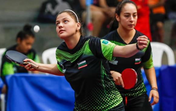 Manuela Echeverry fue una de las figuras de Antioquia en la categoría sub-15 ganó oro, plata y bronce. FOTO archivo ec