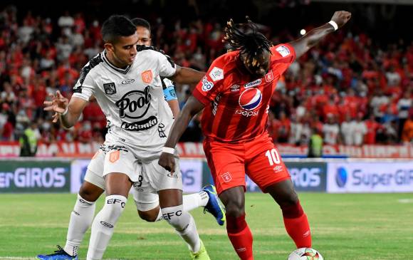 Déinner Quiñones (10) fue el jugador desequilibrante en el juego de América ante Envigado. FOTO: CORTESÍA DIMAYOR