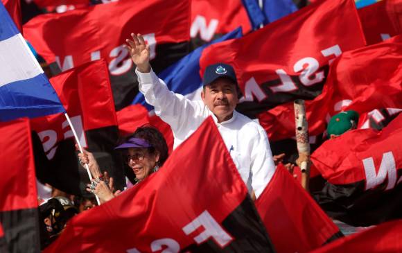 Daniel Ortega tiene la reelección asegurada por la falta de candidatos opositores, quienes tuvieron que exiliarse o fueron llevados presos por los entes policiales del régimen. FOTO EFE